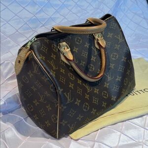 Authentic Louis Vuitton Speedy 30